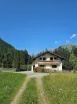 Neu! Ferienwohnung Alpenblume für 2 Personen mit Terrasse und überdachtem Balkon