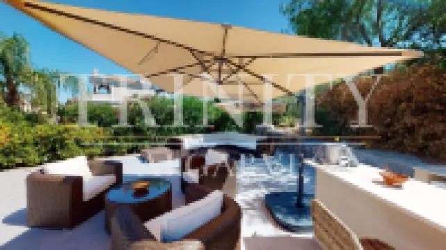 Town House, 5 bedroom, WIFI, UK TV.