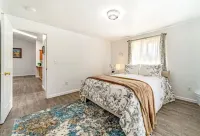 Peaceful retreat near the redwoods, ocean, and golf course! Hotels near Sequoia Park