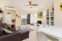 Duplex in Albufeira located 500m from Oura beach and close to shops Hotels in Oura