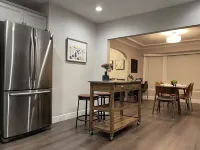 Airy Modern 2BR/2BA - Parking + Laundry + Sleep 6