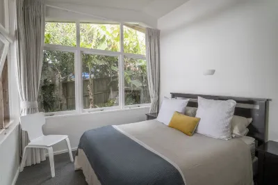 Whale Bay Surf House + Spa - Absolute Waterfront