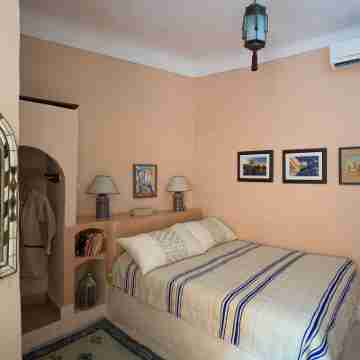 Jewel of a private home all to yourselves in the heart of the Old City Rooms