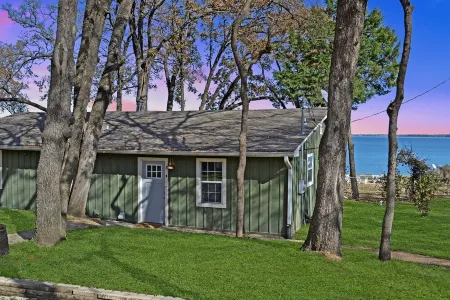 Home on the Lake w/ Pool and Boat Dock