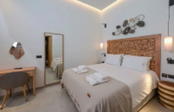 Marea Boutique Suites