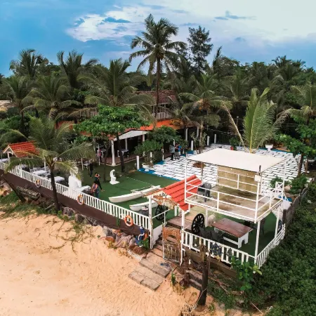 Nasya's Beach Side Cottages