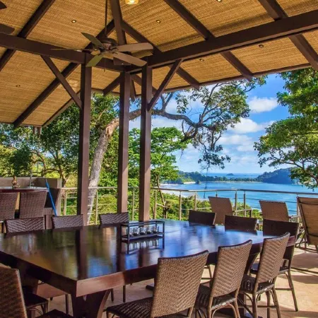Manuel Antonio Luxury Villa – Fully Staffed 8 Br Estate with Chef, Ocean Views