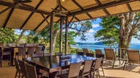 Luxury Villa Manuel Antonio - 8Br Estate w/ Chef, Grand Ocean Views & Beach Path