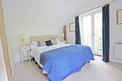 Grooms Cottage - Countryside Cottage near one of the top restaurants in Kent!
