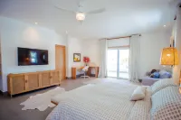 Beautiful Cabarete House with Pool/3 min walk to beach in Cabarete at Millenium