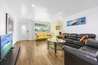 PrivateHOUSE,3Bd1king2Queen w/kitchen,patio,BBQ,Ac,free parking,Laundry &WiFi