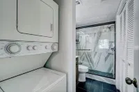Charming 1-bedroom condo in beautiful Oklahoma City with pool,
