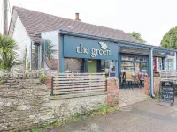 Matilda Lodge Hotels in Newton and Noss