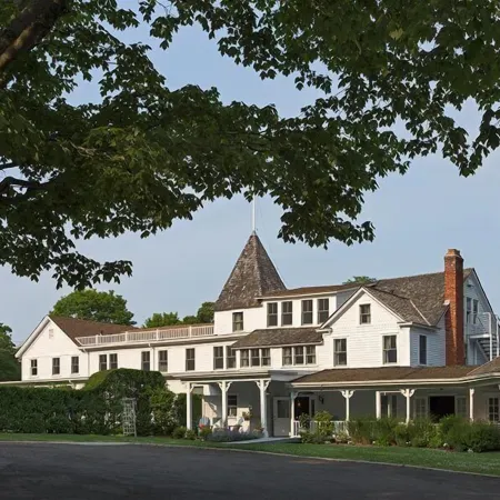 Shelter Island House