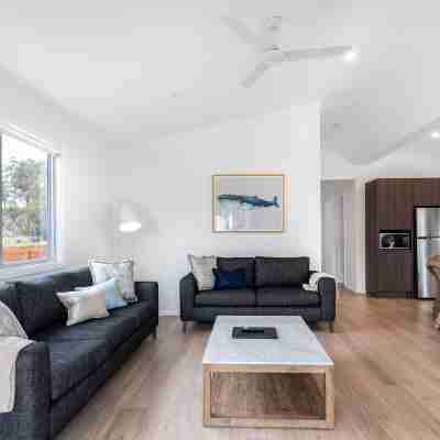 Seahorse Inn Hotel & Villas Rooms