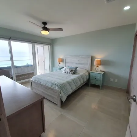 Oceanfront Brand New Unit at La Jolla ExcellenceThe Pelican