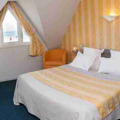 Logis Hôtel du Casino Rooms