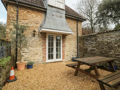 Aldrich Cottage Hotels in Midsomer Norton