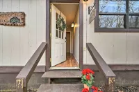 Hidden Oaks Broken Bow Vacation Rental, Pets OK! - parking