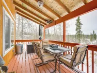 5 Mi to Kasilof River: Forest-view Retreat w/ Deck Hotels in Cohoe