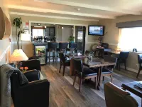 Cambria Shores Inn Hotels in Cambria