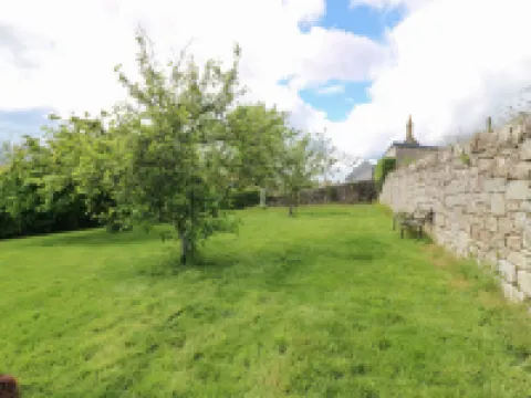 Charlies Cottage Hotels in Duns