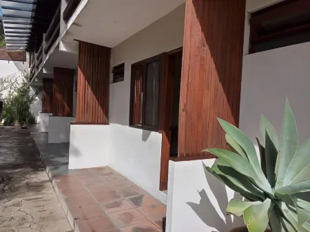 Meson de Valle Hotel Отели рядом с достопримечательностью «Rancho El Reencuentro»