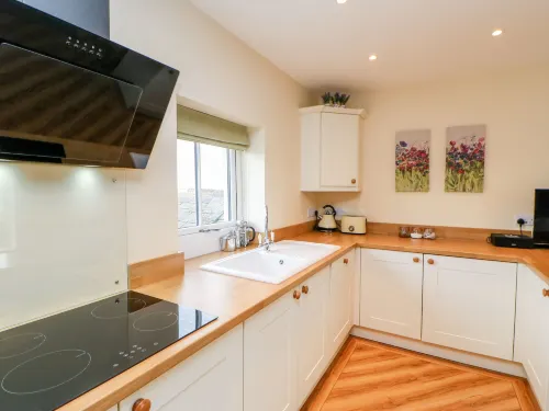Tight Lyne Cottage - 4-Star