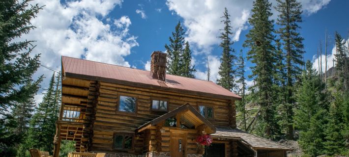 Silver Gate Lodging Hotels in Park County