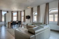 Place 2 Stay Hotel a Evergem