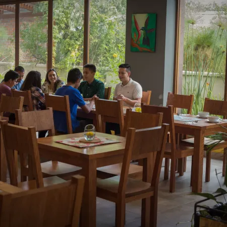 Ilalo Garden Hotel & Restaurant