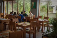 Ilalo Garden Hotel & Restaurant Hotels in Тумбако
