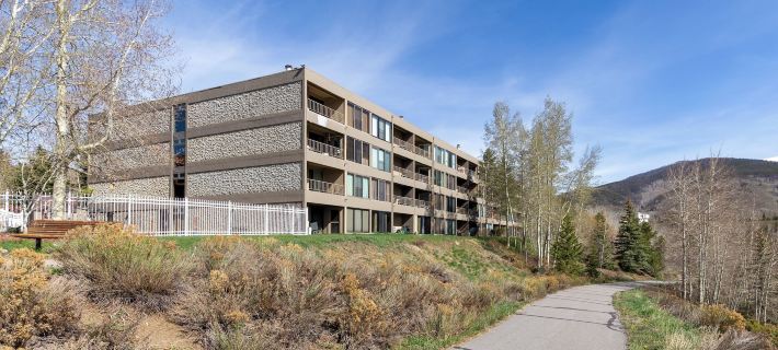 The Lodge at Lake Dillon 111 Hotels in Dillon