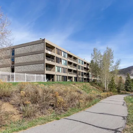 The Lodge at Lake Dillon #308