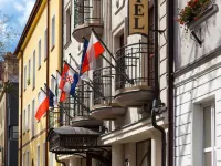 Hotel Branicki Hotels near Historical Museum