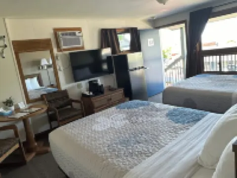 DownTown Inn Hotels in Sister Bay