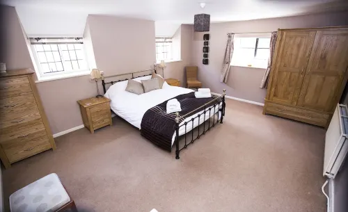 Luxury Self Catering Cottage in Historic Village Setting in the Forest of Dean Hotel a Coleford
