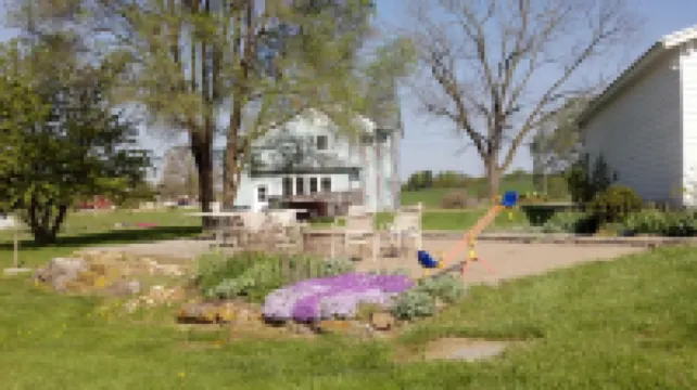 Shenandoah Valley Farm House near BR pkway & Skyline , UVA, Staunton, wineries