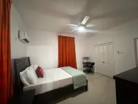 Luxurious Apt With a View/ 24 Hr Security Monitoring / Free Wifi