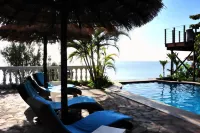 Catembe Gallery Hotel - Pool