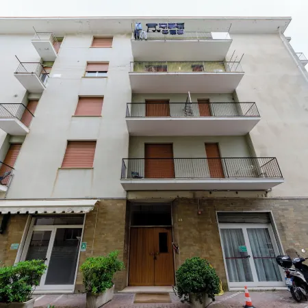 Spacious flat with Balcony