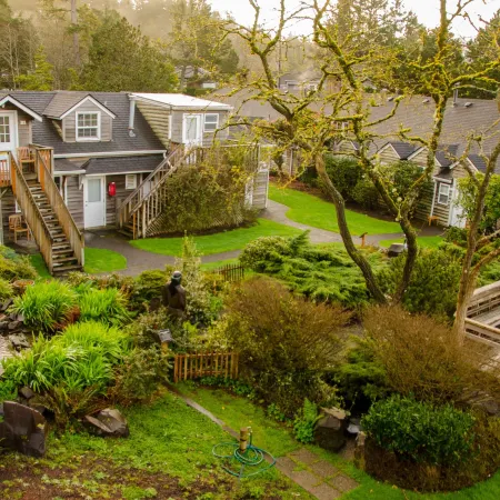 Ecola Creek Lodge Отели рядом с достопримечательностью «Пляж Кэннон-Бич»