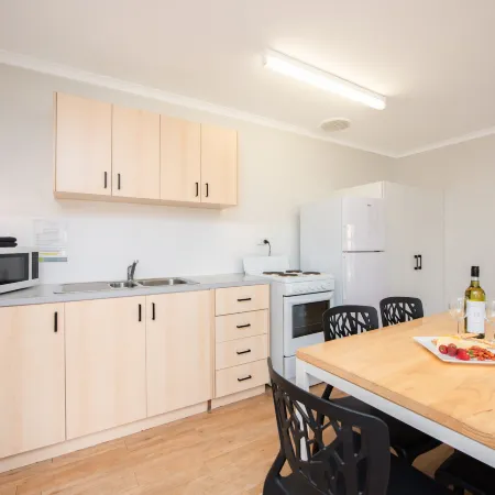 Geraldton's Ocean West Holiday Units & Short Stay Accommodation