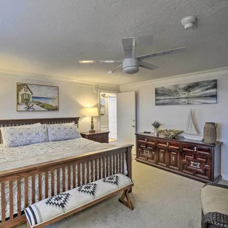 Spacious Home w/ Yard, 20 Miles to Olympic NP