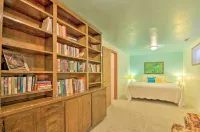 Bryce Canyon Area House with Mountain Views! Hotels in Tropic