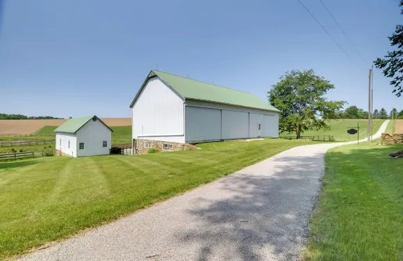 距酒莊2英里的寧靜小屋，帶穀倉，佔地90英畝