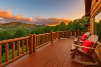 Heavenly Heights Lodge •Hot Tub •Theater •Game Room • Pet Friendly • Elopements