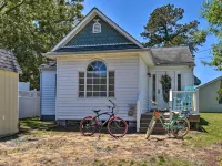 Riverfront Cottage: Fire Pit & Kayaks Hotels in Middlesex County