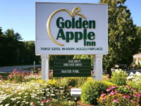 Golden Apple Inn Hotels in Bartlett