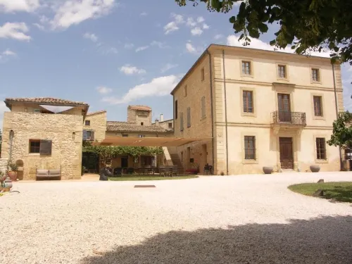 Domaine Saint Martin Hotels in Saint-Laurent-des-Arbres